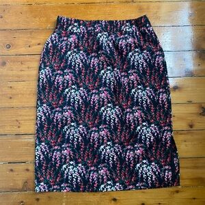 J Crew floral skirt with elastic waist and pockets